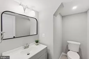 7456 7th St NW, Washington, DC 20012 - Photo 25