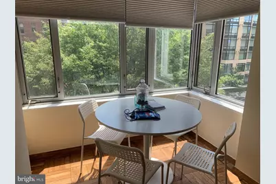 1711 Massachusetts Avenue NW #327, Washington, DC 20036 - Photo 1