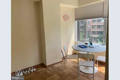 1711 Massachusetts Avenue NW #327, Washington, DC 20036 - Photo 3