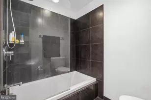 4100 Cathedral Ave NW, Washington, DC 20016 - Photo 35