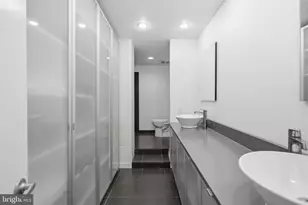 4100 Cathedral Ave NW, Washington, DC 20016 - Photo 33
