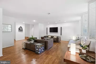 4100 Cathedral Avenue NW #615, Washington, DC 20016 - Photo 11