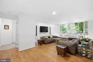 4100 Cathedral Ave NW, Washington, DC 20016 - Photo 9
