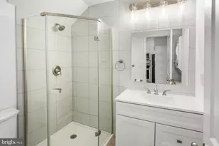 2014 Connecticut Ave NW, Washington, DC 20008 - Photo 25