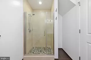 401 15th St SE, Washington, DC 20003 - Photo 11