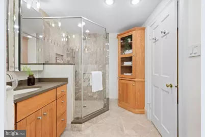 2700 Virginia Avenue NW #901, Washington, DC 20037 - Photo 19