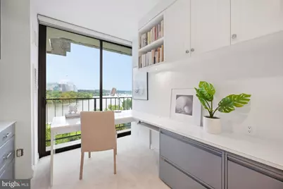 2700 Virginia Avenue NW #901, Washington, DC 20037 - Photo 23