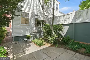 1633 35th St NW, Washington, DC 20007 - Photo 27