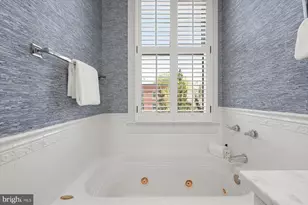 419 G St SE, Washington, DC 20003 - Photo 35