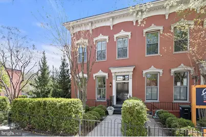 419 G Street SE, Washington, DC 20003 - Photo 3