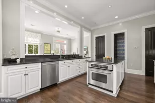419 G St SE, Washington, DC 20003 - Photo 23