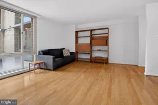 950 NW 25th Street NW, Washington, DC 20037 - Photo 11