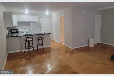 922 24th Street NW #412, Washington, DC 20037 - Photo 5