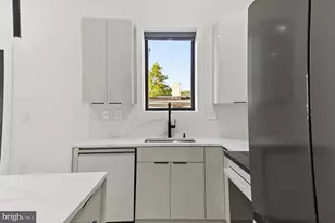 1140 Oates St NE, Washington, DC 20002 - Photo 17