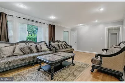 2108 48th Street NW, Washington, DC 20007 - Photo 5