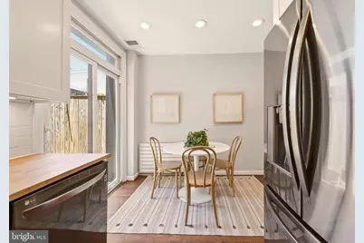 329 17th Street SE, Washington, DC 20003 - Photo 15