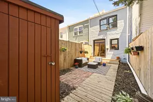 329 17th St SE, Washington, DC 20003 - Photo 27
