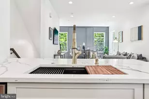 322 56th St NE, Washington, DC 20019 - Photo 3