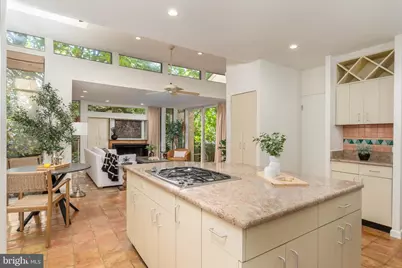 5103 Chevy Chase Parkway NW, Washington, DC 20008 - Photo 21