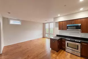 2910 Georgia Ave NW, Washington, DC 20001 - Photo 3