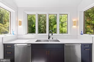 1702 Kalmia Rd NW, Washington, DC 20012 - Photo 5
