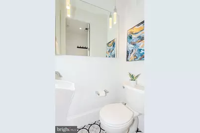 418 7th Street SE #302, Washington, DC 20003 - Photo 9