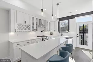 1168 Abbey Pl NE, Washington, DC 20002 - Photo 3