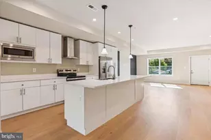 5046 Astor Pl SE, Washington, DC 20019 - Photo 5