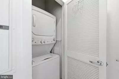 301 Massachusetts Avenue NW #906, Washington, DC 20001 - Photo 7