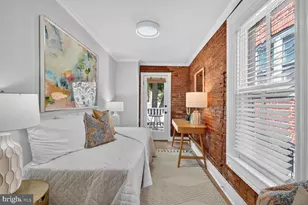 142 D St SE, Washington, DC 20003 - Photo 17