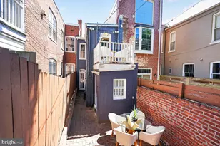 142 D St SE, Washington, DC 20003 - Photo 21