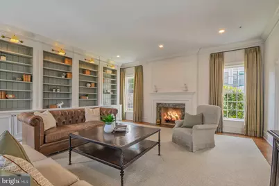 1935 Foxview Circle NW, Washington, DC 20007 - Photo 17