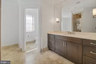 1935 Foxview Circle NW, Washington, DC 20007 - Photo 25