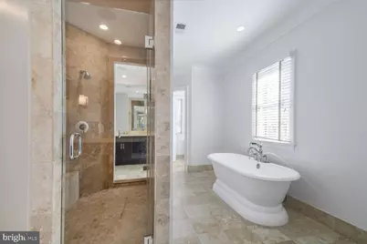 1935 Foxview Circle NW, Washington, DC 20007 - Photo 27