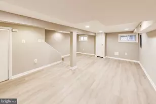 1917 Lincoln Rd NE, Washington, DC 20002 - Photo 21