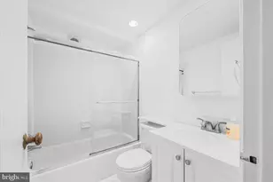 2130 N St NW, Washington, DC 20037 - Photo 13