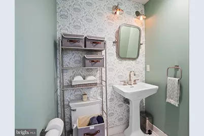 512 Regent Place NE, Washington, DC 20017 - Photo 15