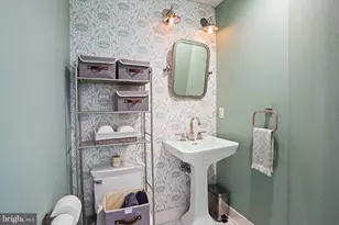 512 Regent Pl NE, Washington, DC 20017 - Photo 15