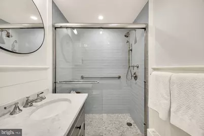 3900 Watson Place NW #A-8B, Washington, DC 20016 - Photo 27
