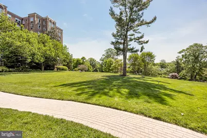 3900 Watson Place NW #A-8B, Washington, DC 20016 - Photo 41