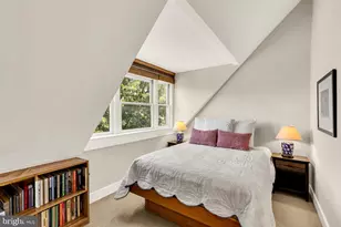 1740 New Hampshire Ave NW, Washington, DC 20009 - Photo 13