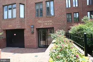 1045 31st St NW, Washington, DC 20007 - Photo 13