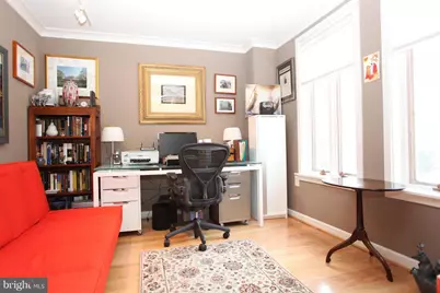 1045 31st Street NW #205, Washington, DC 20007 - Photo 5