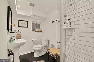 618 Farragut St NW, Washington, DC 20011 - Photo 33
