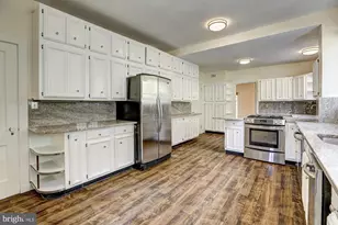 2701 32nd St NW, Washington, DC 20008 - Photo 9