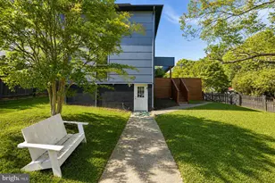 1449 Lawrence St NE, Washington, DC 20017 - Photo 37