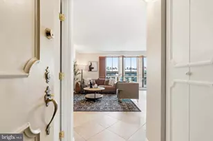 1280 21st St NW, Washington, DC 20036 - Photo 3