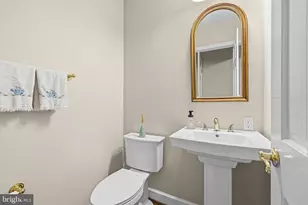 3140 Aberfoyle Pl NW, Washington, DC 20015 - Photo 11