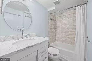 1830 17th St NW, Washington, DC 20009 - Photo 23