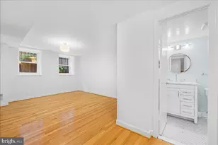1830 17th St NW, Washington, DC 20009 - Photo 25